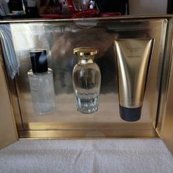 Victoria Secret Heavenly Set