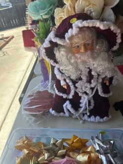 Christmas items think gift