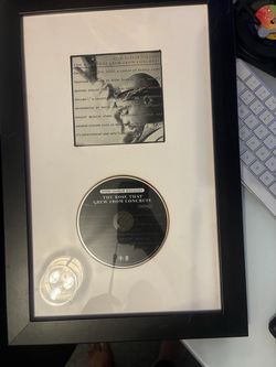 Tupac picture and CD in a frame