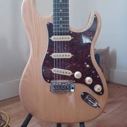 Electric Guitar/ Amp  Bundle  Trades Possible 