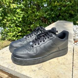 Nike Men’s Air Force 1 ‘07 Shoes 