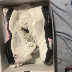 Mid Soft Pink Jordan 5s