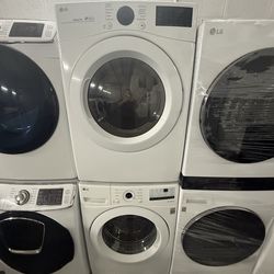 LG Washer And Dryer Set “27 ( Lavadora y secadora )