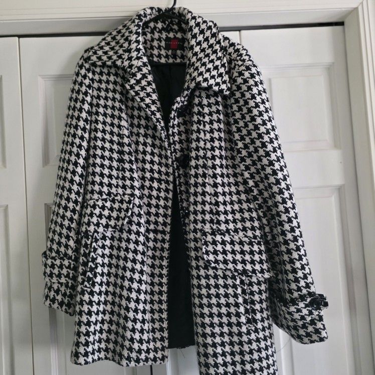 Woman's Jacket