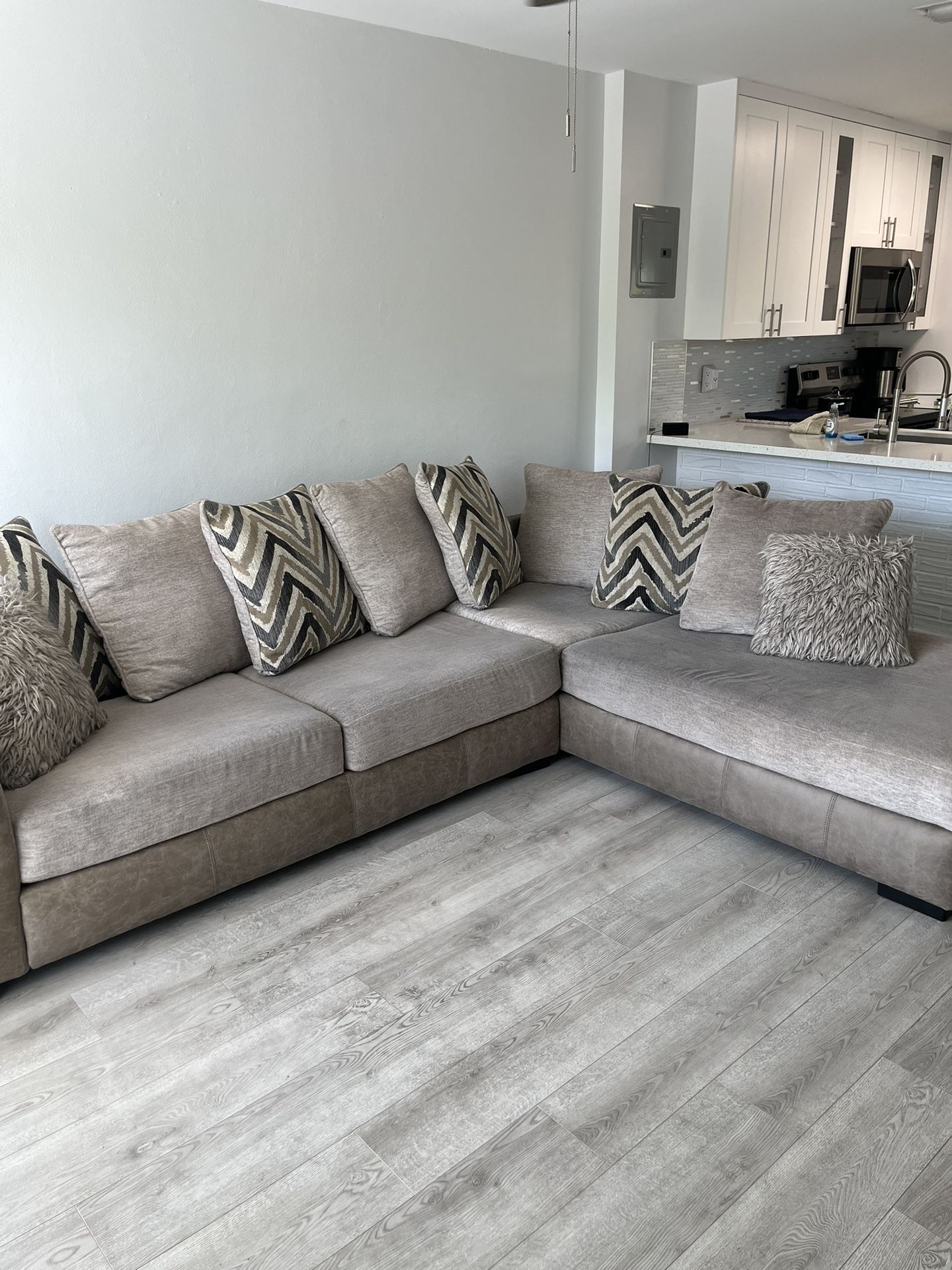 Oversized Two Sectional Beige/Tan Couch