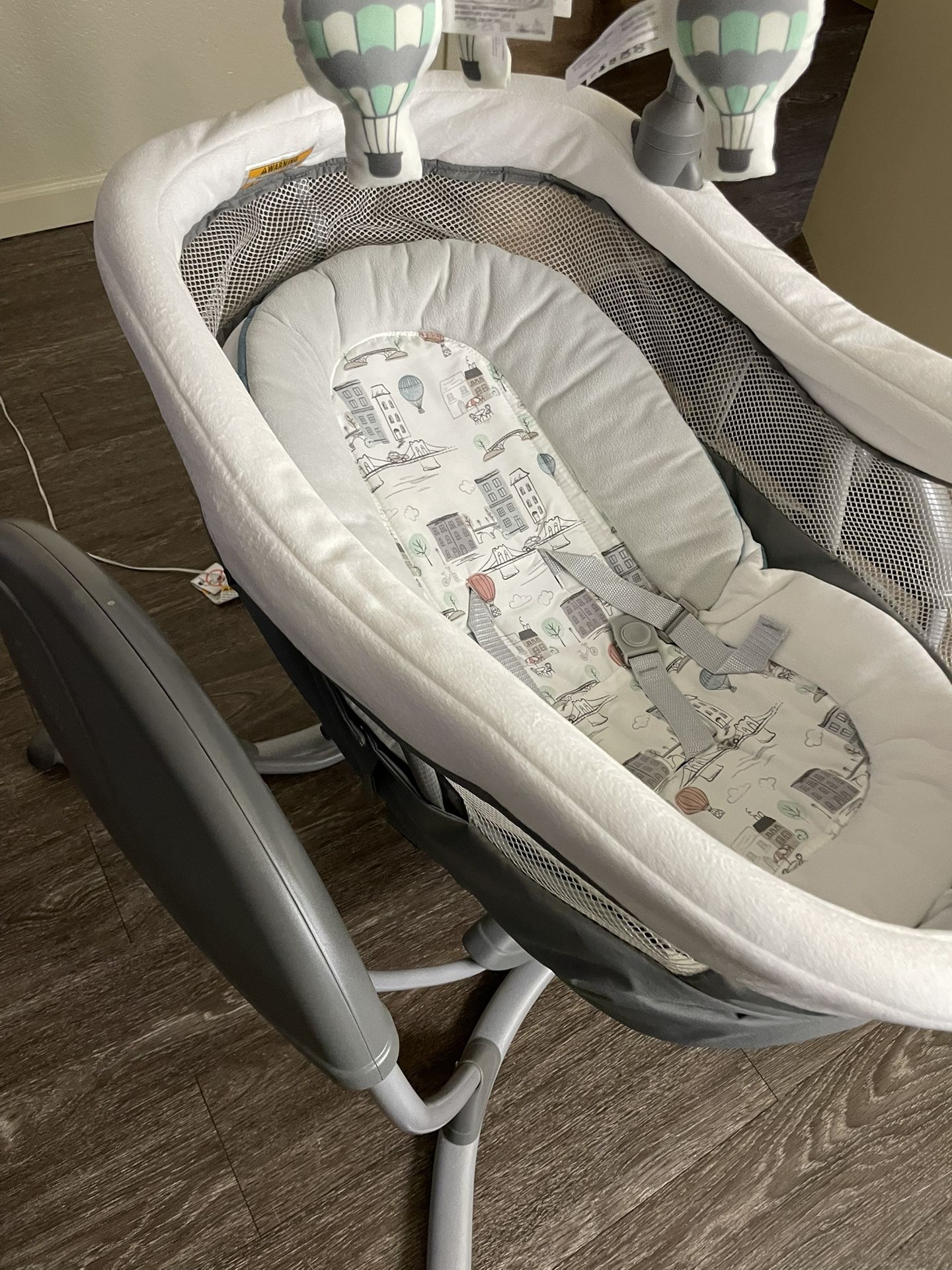 Graco Baby Swing
