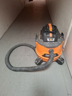 Rigid wet/dry vaccuum