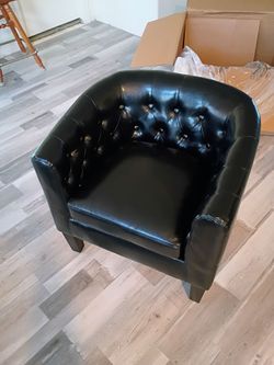 BRAND NEW BELLEZE TUFTED BARREL ACCENT CHAIR