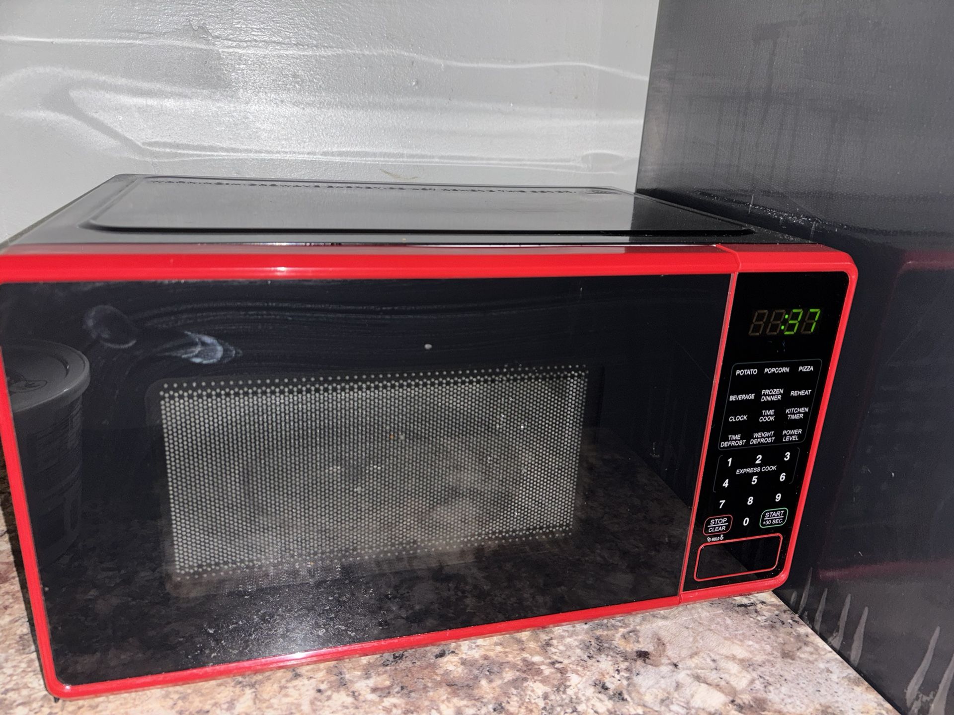 Small Microwave For College Dorm Or Small Apartment