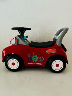Radio Flyer Ride On Car