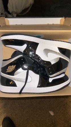 Air Jordan 1 mid SE black white and metallic silver
