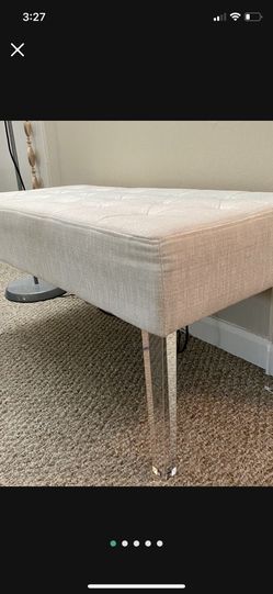 Tufted Bench with Acrylic Legs