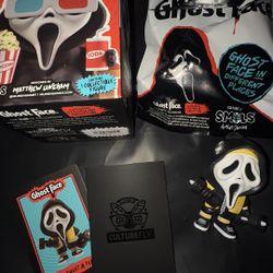 Ghost face mystery vinyl figurine