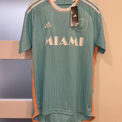 Adidas Inter Miami soccer Lionel Messi jersey Large