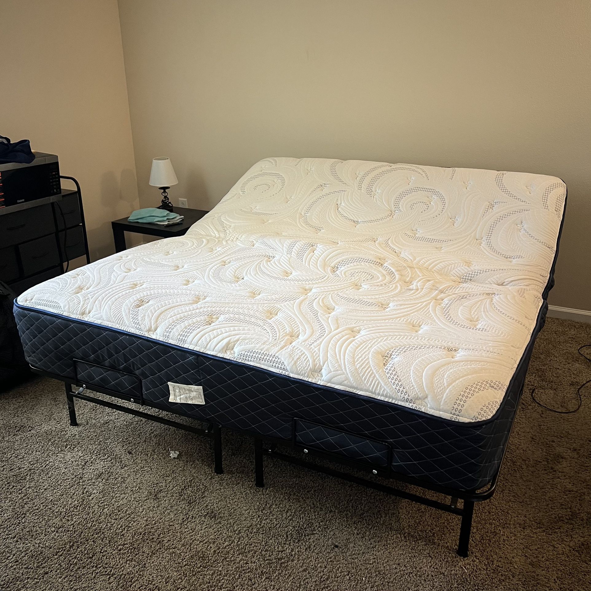 King Size Bed W/Adjustable Bed Frame (PICK UP PRICE)