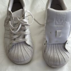 Adidas Superstar Kids Shoes – White – Size 1 (US) – $10