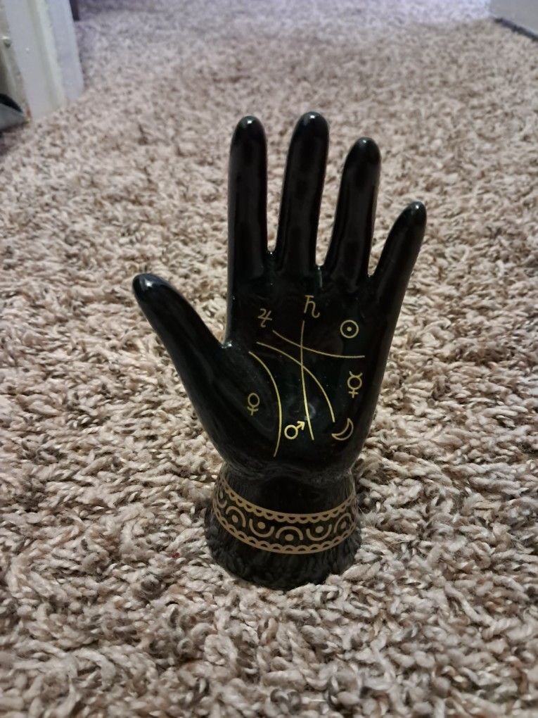 Palmisrty Ring Holder