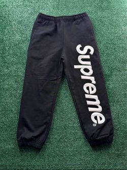 supreme applique sweats