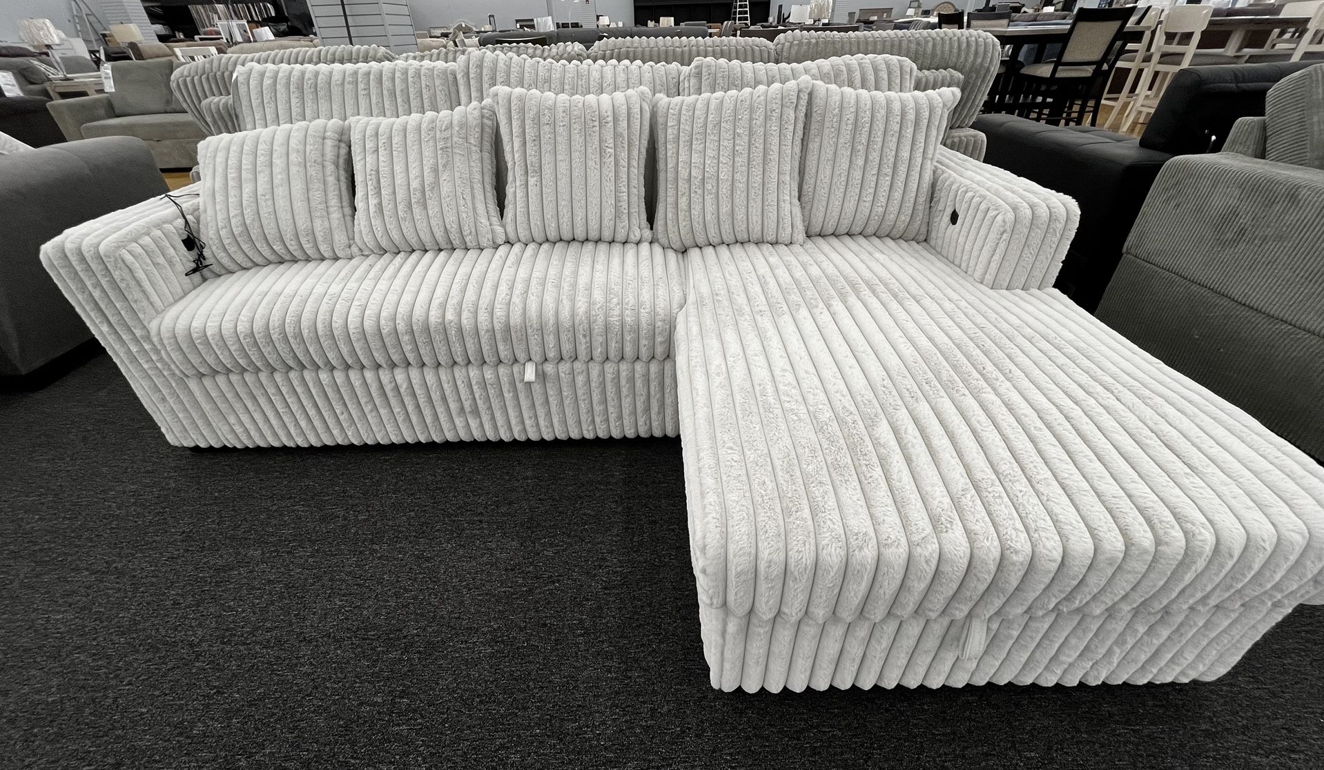 2-piece Convertible Sectional