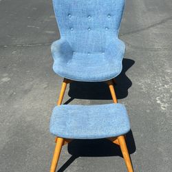 Mid Century Modern  - Chair / Ottoman