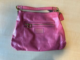 Coach Pink Patent Leather Hobo Shoulder Bag