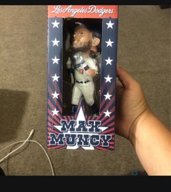 Max muncy bobble head