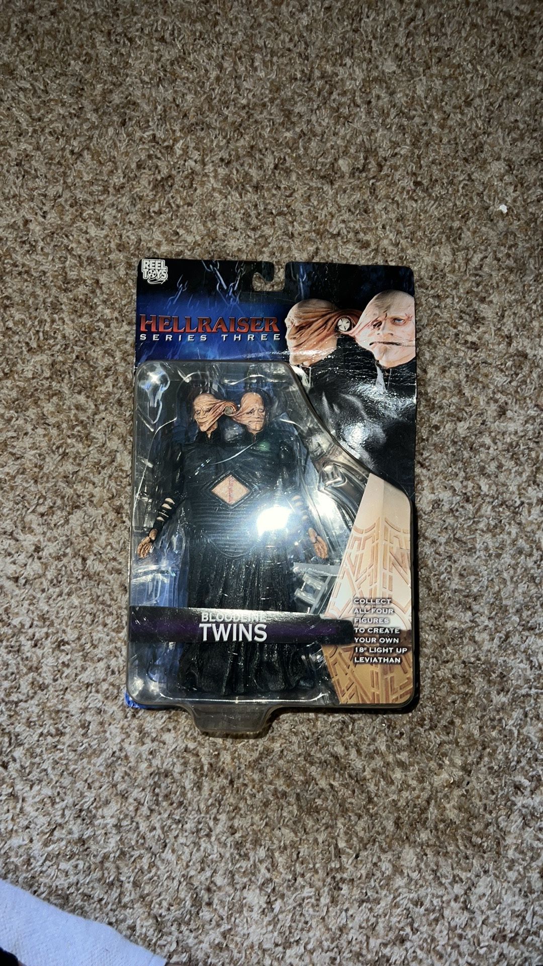 Hellraiser Bloodline Twins Neca Series 3 Reel Toys 2004 New Unsealed Card. Cardboard is damaged but toy has not been opened. See pics