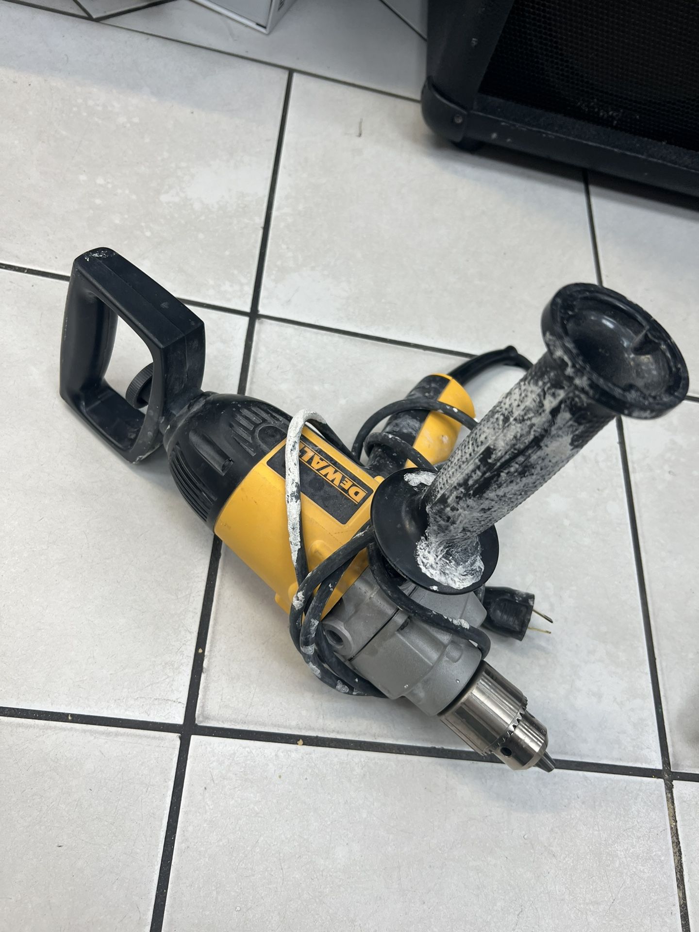 Dewalt DW130V Spade Handle Drill Concrete Mid Mixer