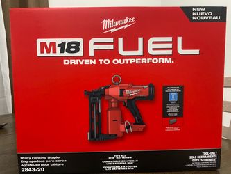 Milwaukee M18 FUEL Utility Fencing Stapler 2843-20