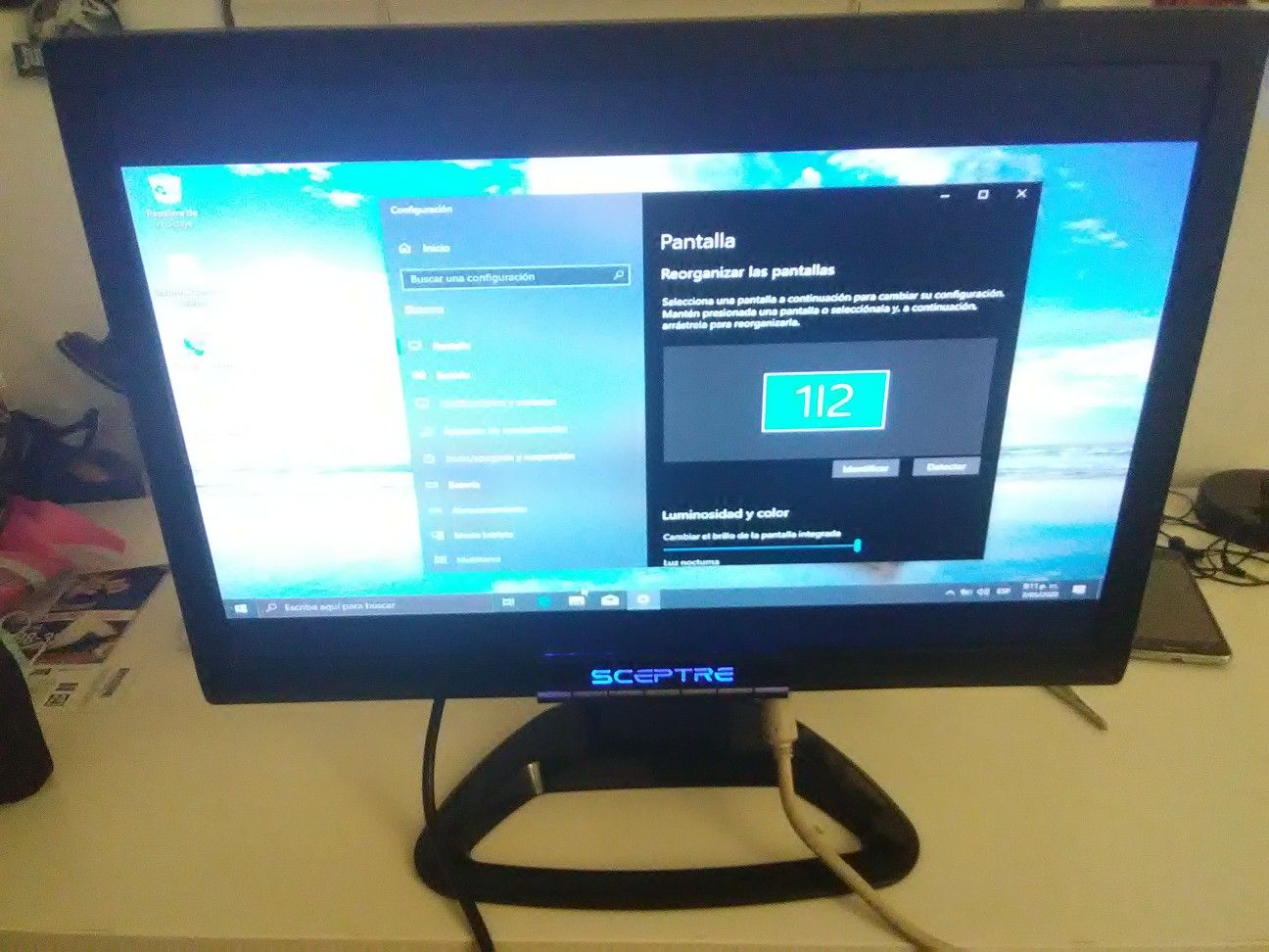 Monitor Sceptre 20.1" DVI/VGA Widescreen LCD