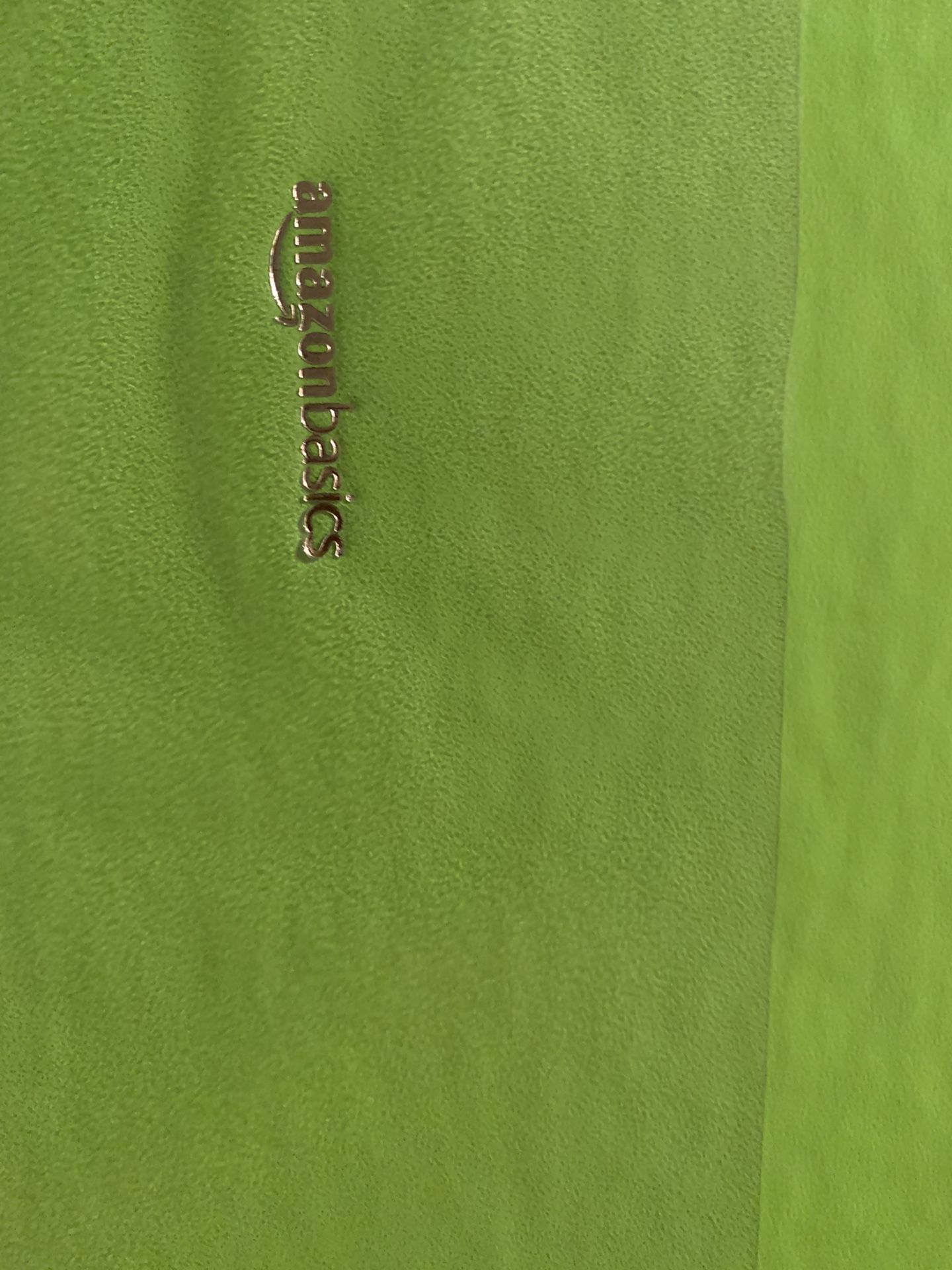 New 3 Ring Binders, 3”, Green, Amazon basics