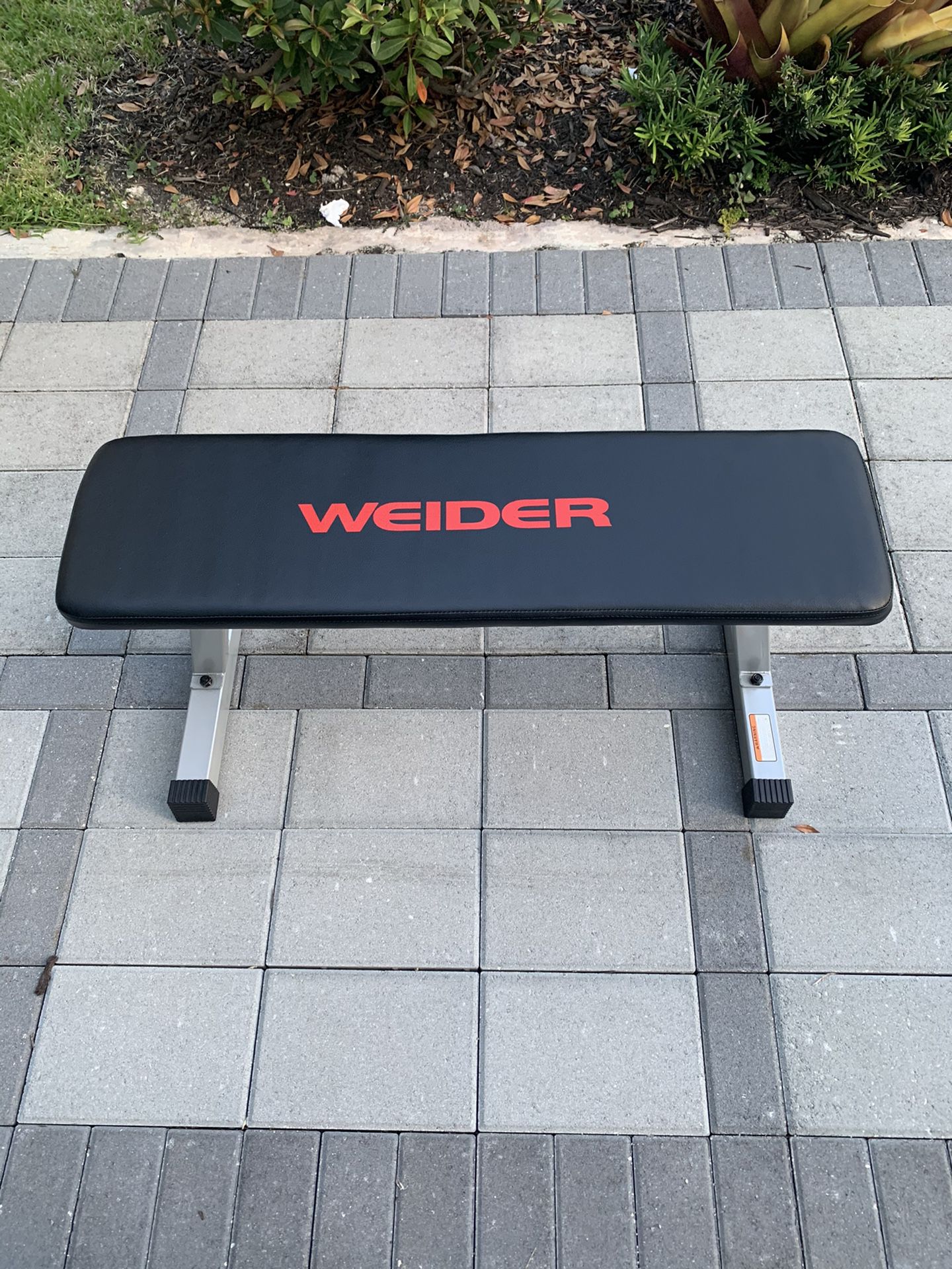 Brand new weider flat bench