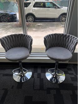 Free barstools