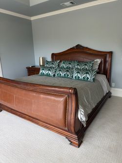 Bedroom Set Mattress Included (high end)