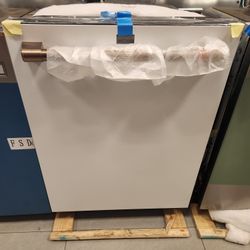 Amazing Cafe Smart Dishwasher 24 Inch White And Stainless Steel Interior M#CDT875P4NW2