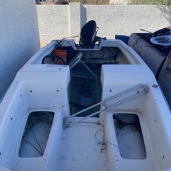 1972 Del Ray Boat & 1974 Dilly DCV 16 Trailer