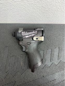 Milwaukee M12 Fuel Impact Wrench BLK