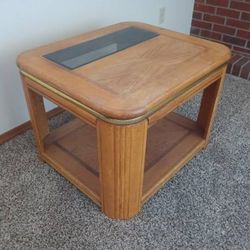 Living Room Coffee Table 28" x 24" x 20" tall w glass top