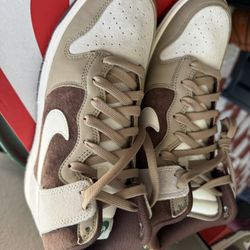 Nike Dunk High Brown Brand New Sz 9