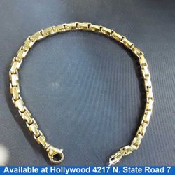 Turkish Bracelet - Yellow Gold 14k (.585) 17.9 grams 8 inch