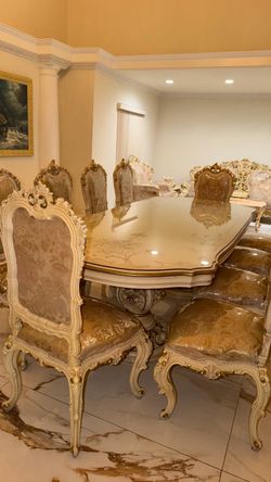 Rococo-style dining set