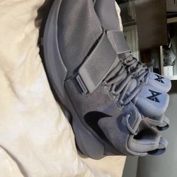 Nike PG 1 Glacier Grey