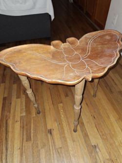 Wooden Buttery Moth Table