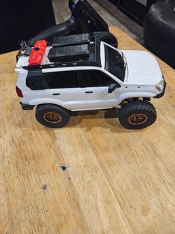 Axial SCX24 Lexus GX470