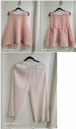 Beautiful and unique blush pink pleated 2-piece set