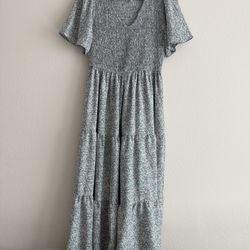 Elegant Blue Floral Maxi Dress