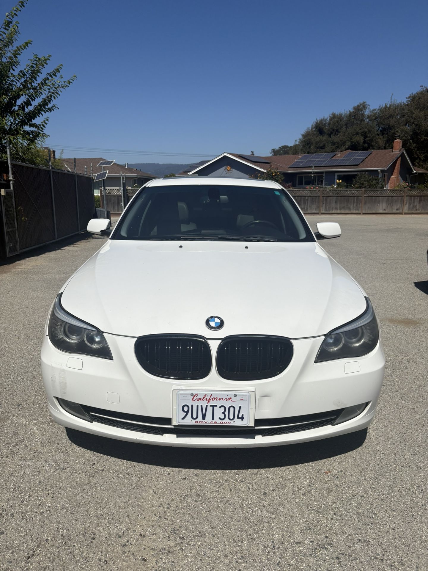 2009 BMW 528i