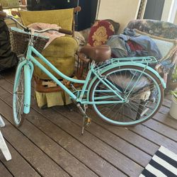 Cruiser Bike With Basket