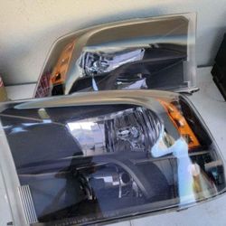 09-18 RAM HEADLIGHTS Luces Faros Micas Calaveras Focos