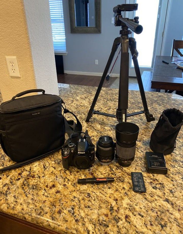 Nikon D3200 With Tripod remote and 2 lenses